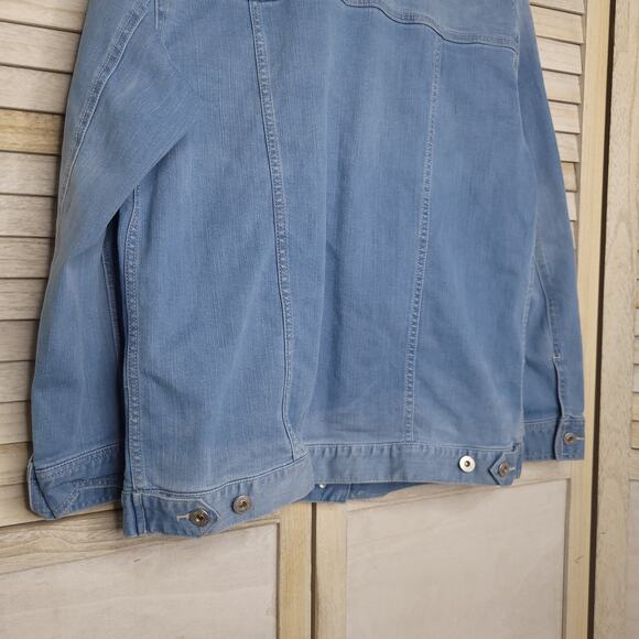 Vince Camuto Long Sleeve Jean Trucker Jacket Women’s Size Small Soft Denim 4 / 6 - Picture 9 of 10